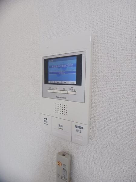 ジョビアル　コート