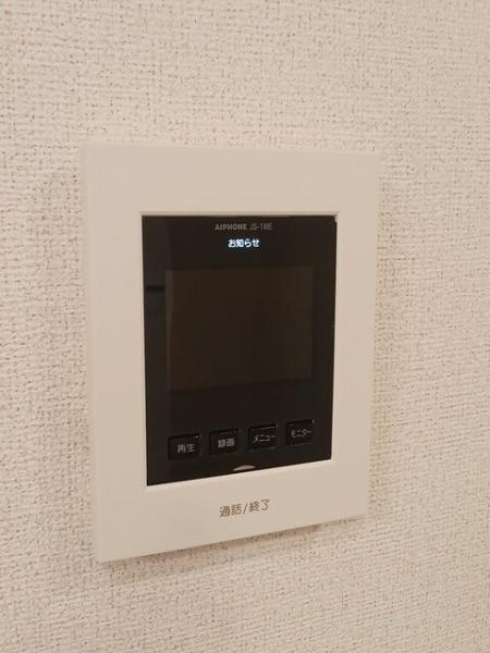 コモドカーサ　３