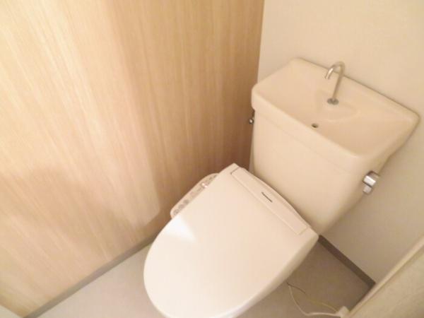 グリーンハイツ　A棟