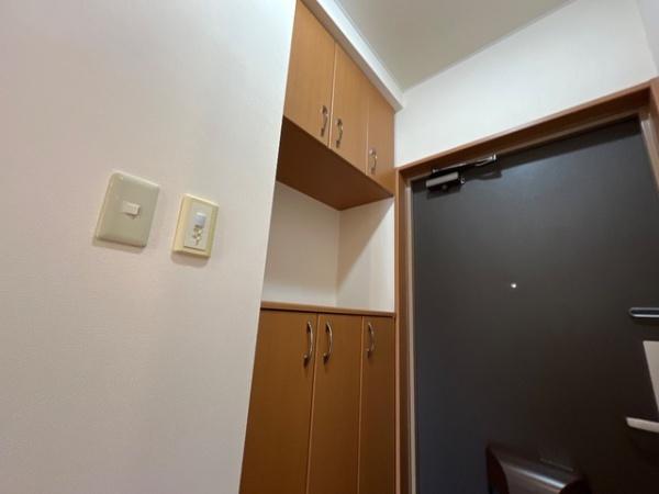 アベニール弐番館