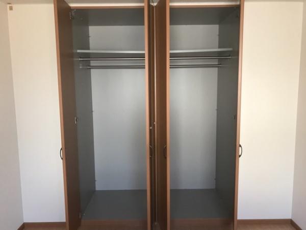 アベニール弐番館
