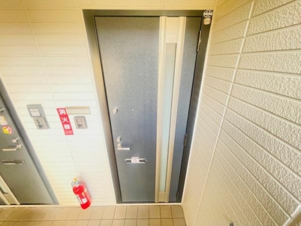 ボンヌシャンスＩＳＩＤＡ　Ａ棟