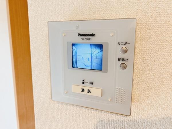 ファミリータウンツートム　E棟