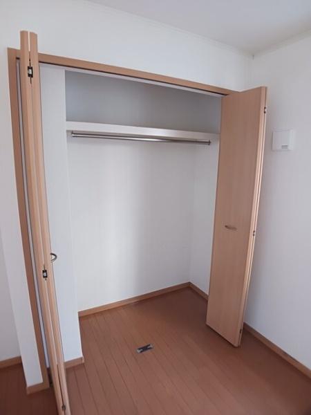 メゾン　ソレイユＢ棟