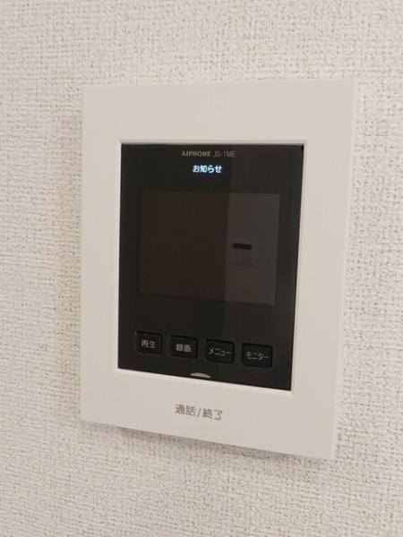 コモドカーサ　３