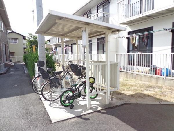 グリーンコーポ板谷　D棟