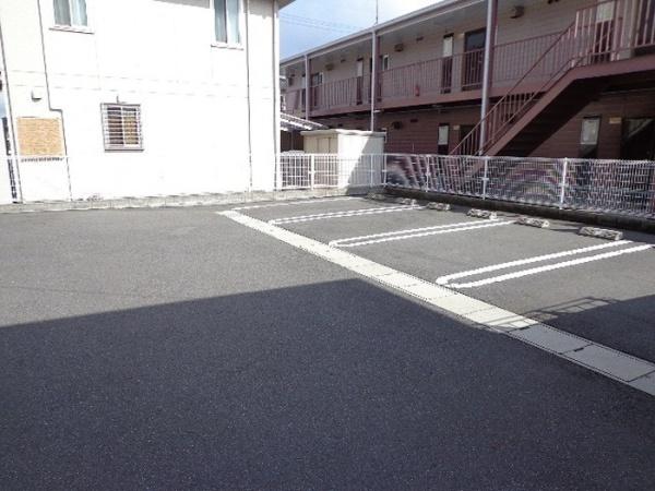 グリーンコーポ板谷　D棟
