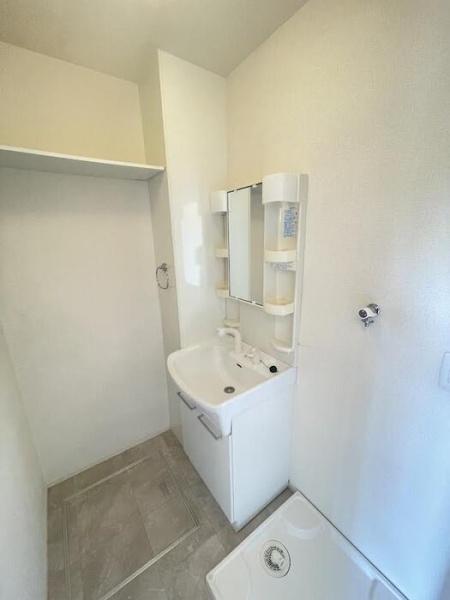 クレイドル浜町