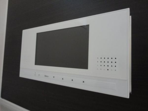 ヴァーティカル　シナモン