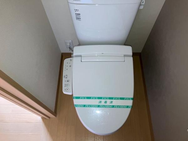 サンライズ渡辺A(トイレ)