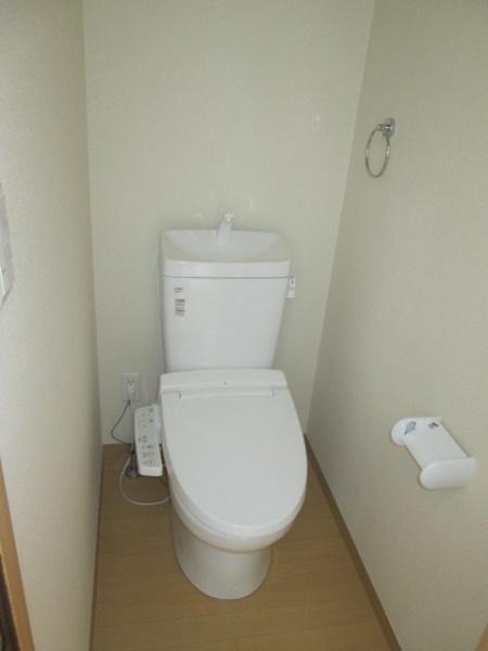 セレッソ浜町C(トイレ)