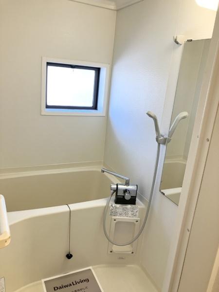 エル・プラティア　B棟