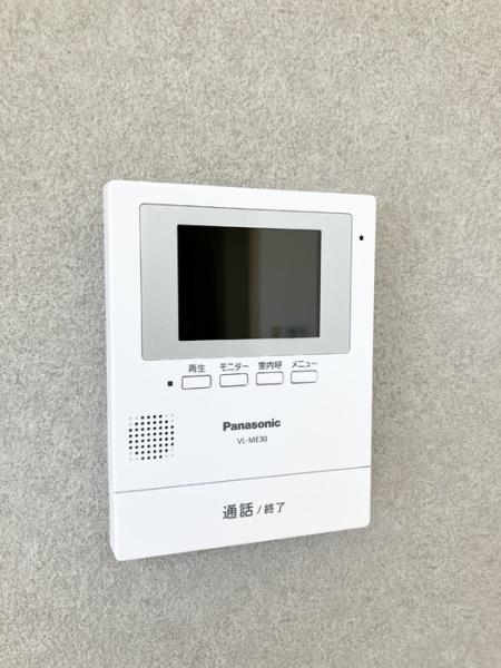 エル・プラティア　B棟