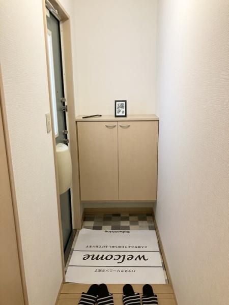 エル・プラティア　B棟