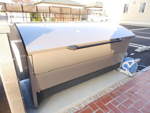 クローバーM　B棟