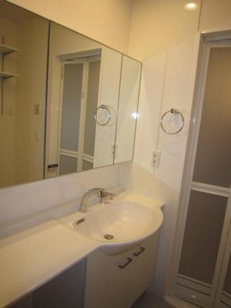 クローバーM　B棟