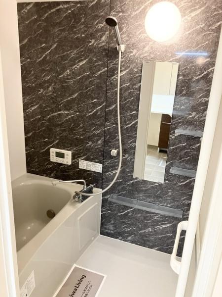 ナウ　リヴィエール