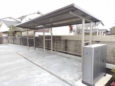 ナウ　リヴィエール