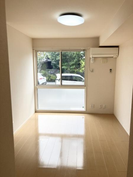 ナウ　リヴィエール