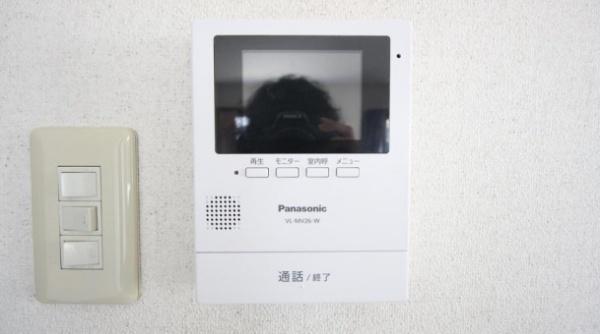 フォブール緑丘　B