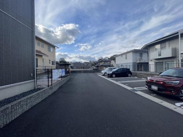 ウエストアージュ