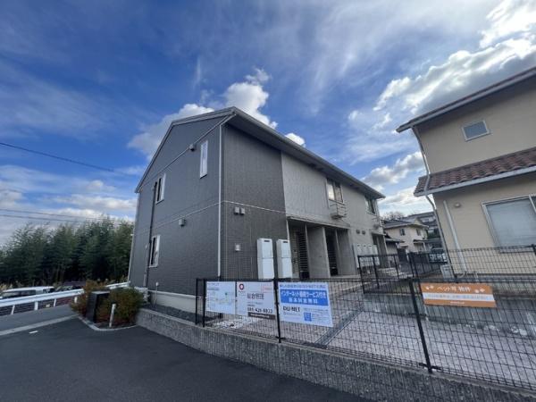 ウエストアージュ