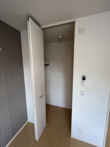 ウエストアージュ