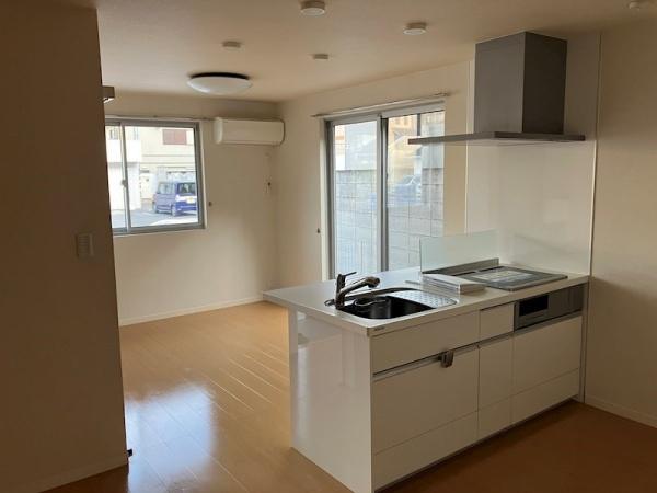 アジュール美和