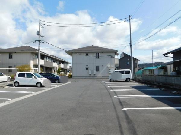 アドラブールA・B・C棟　C棟