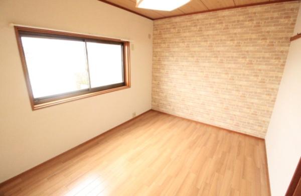 サンライフ粒江