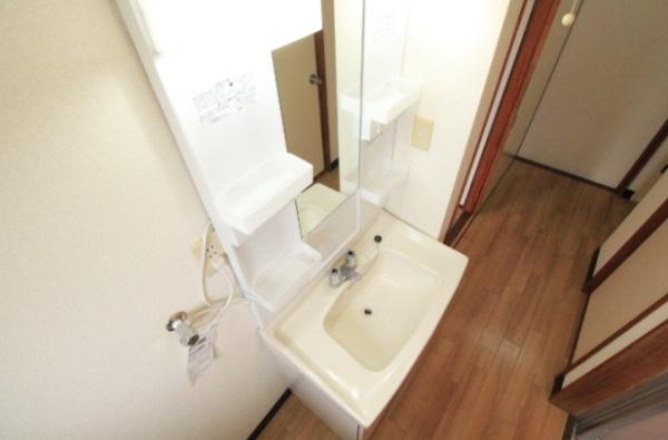 サンライフ粒江