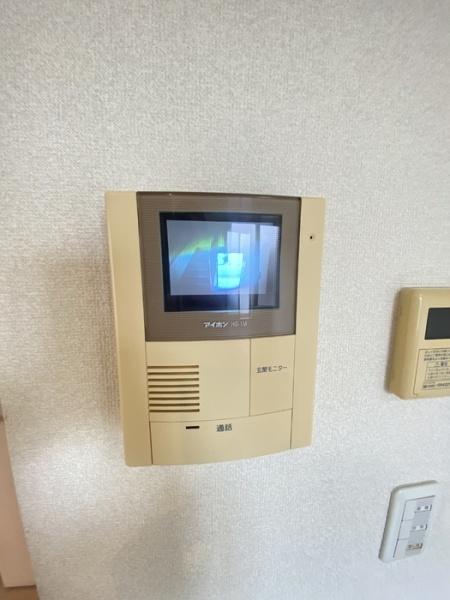 ライフモア守上　B棟