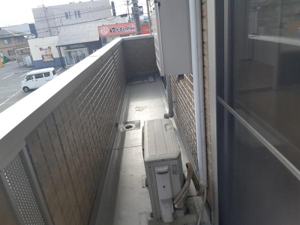 ファミーユヴィラS