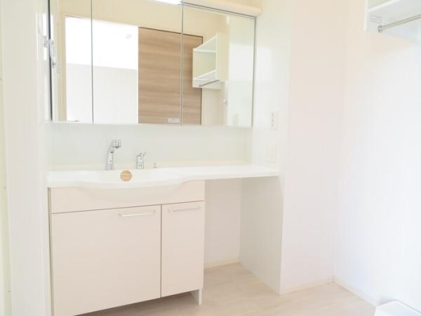 ベイ　ブランシェ西阿知