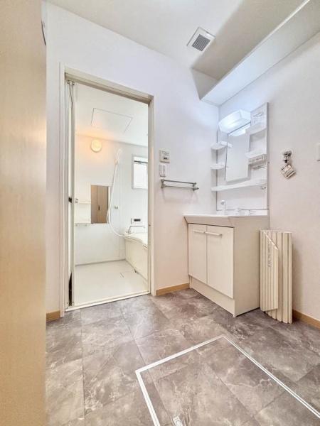 リヴィレッジ　A棟