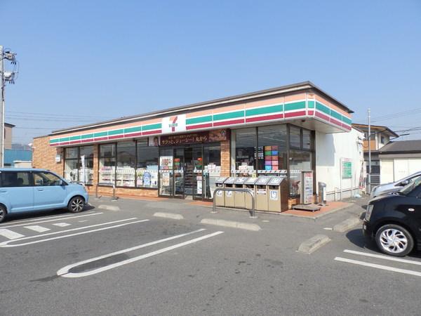 グランソレイユ　B(セブンイレブン倉敷連島中央3丁目店)