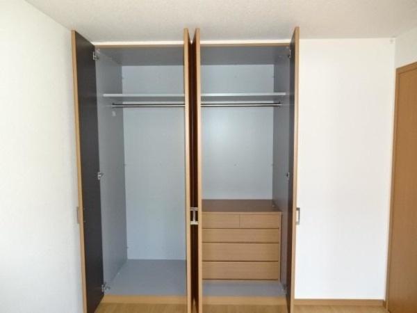 センチュリーカーサ