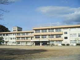下山住宅(岡山市立足守小学校)