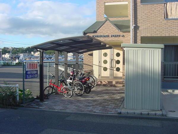 クレモンポイントA棟