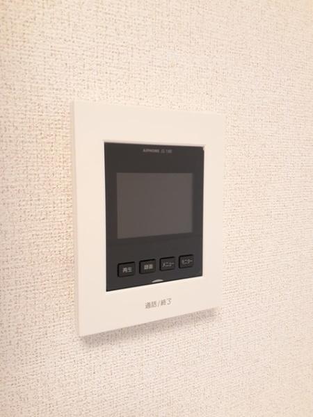 ラヴィベールアイ　１
