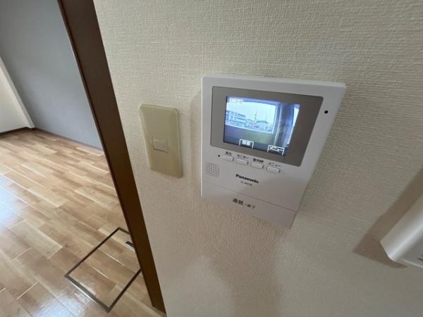 コンフォース亀山1