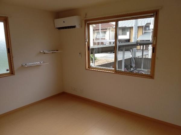 リビングタウン神田　A棟