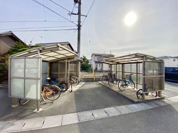 グラスガーデン　A棟