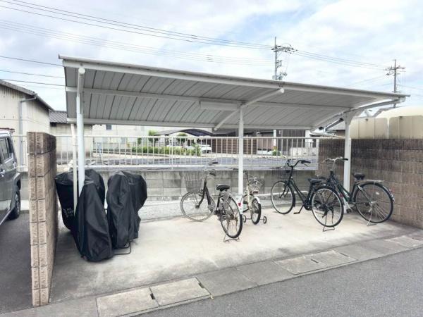 グランブーケ　B棟