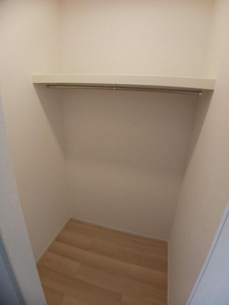 スリール