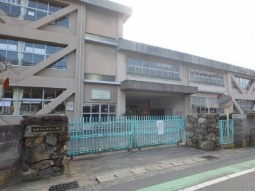 倉敷市藤戸町天城のコーポ(倉敷市立天城小学校)