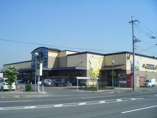 オークス金子　D棟(ニシナフードバスケット中畝店)
