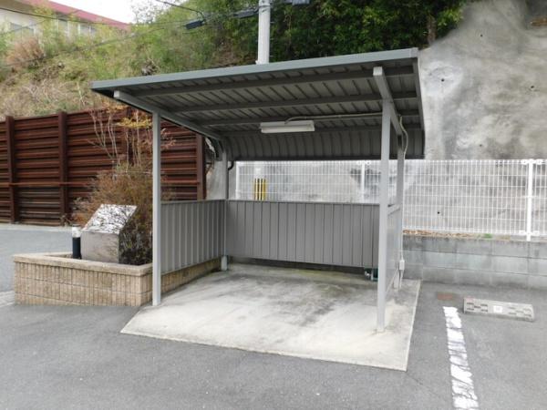 アンソレイエ　松家