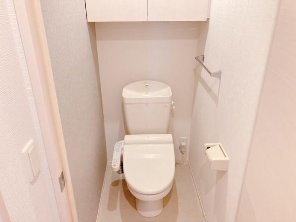 アドラブールE・F棟　F棟