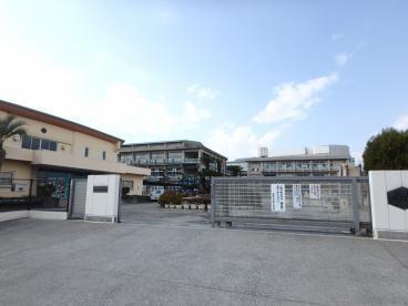 敷島ビル(倉敷市立葦高小学校)